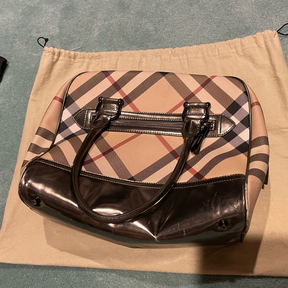 Burberry shoulder bag